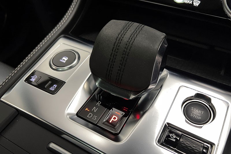 2023 (73) JAGUAR F-PACE 2.0 D200 R-Dynamic HSE Black 5dr Auto AWD 5314479