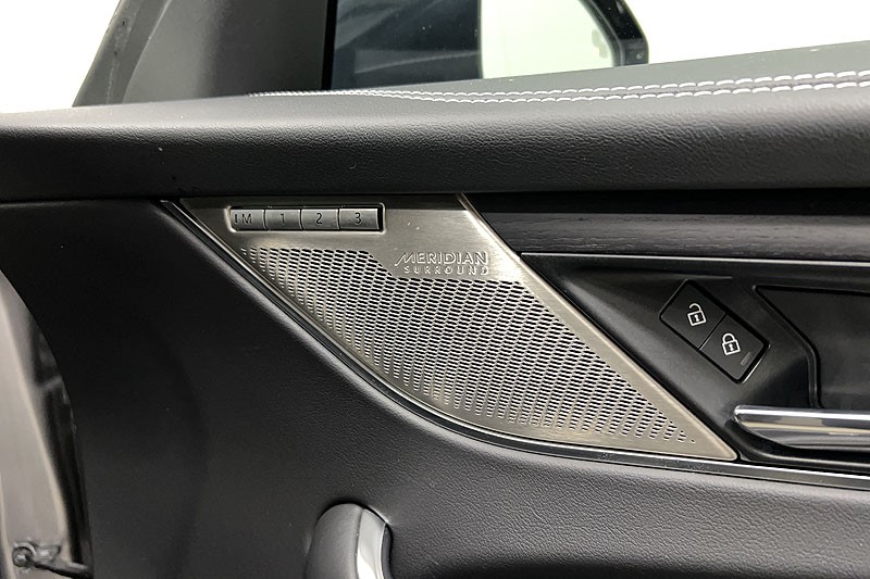 2023 (73) JAGUAR F-PACE 2.0 D200 R-Dynamic HSE Black 5dr Auto AWD 5314470