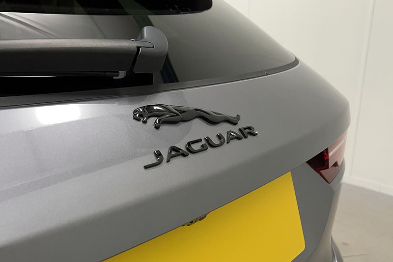 2023 (73) JAGUAR F-PACE 2.0 D200 R-Dynamic HSE Black 5dr Auto AWD 5314505