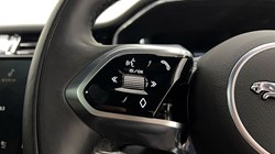 2023 (73) JAGUAR F-PACE 2.0 D200 R-Dynamic HSE Black 5dr Auto AWD 5314477