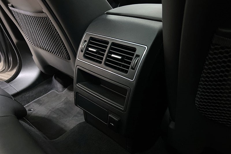 2023 (73) JAGUAR F-PACE 2.0 D200 R-Dynamic HSE Black 5dr Auto AWD 5314467