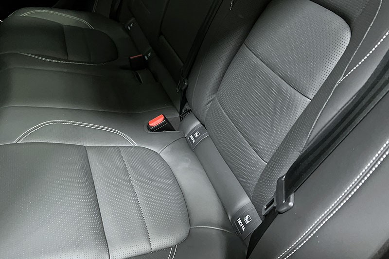 2023 (73) JAGUAR F-PACE 2.0 D200 R-Dynamic HSE Black 5dr Auto AWD 5314498