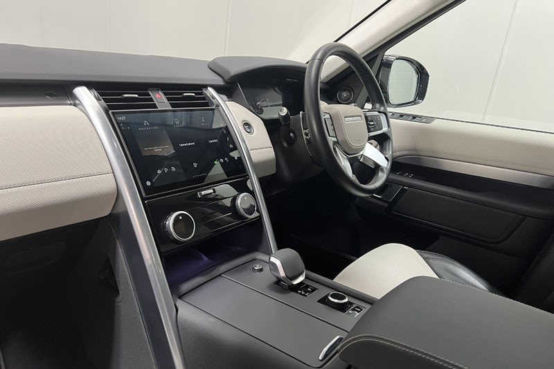 2024 (74) LAND ROVER DISCOVERY 3.0 D350 Dynamic HSE 5dr Auto 5319801