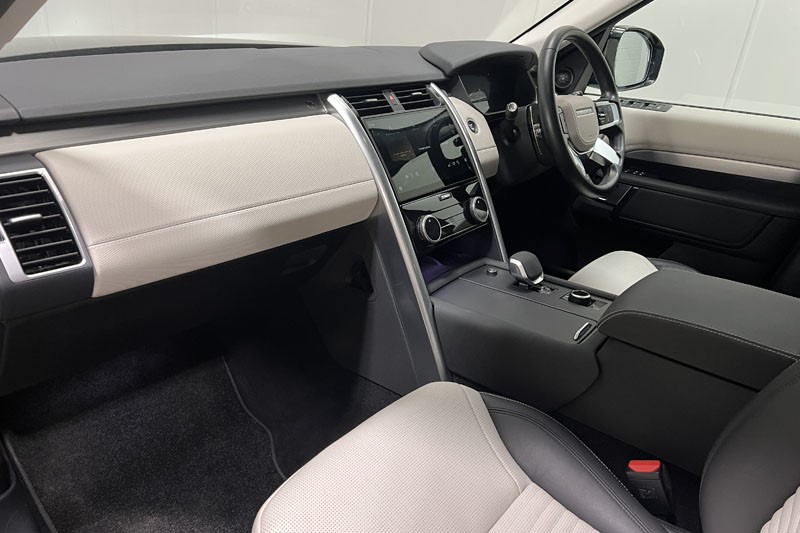 2024 (74) LAND ROVER DISCOVERY 3.0 D350 Dynamic HSE 5dr Auto 5319800