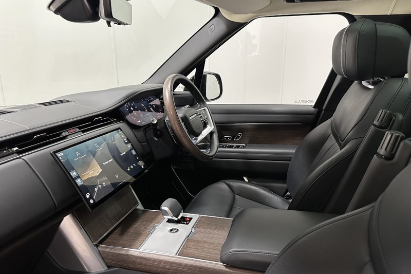 2024 (74) LAND ROVER RANGE ROVER 3.0 D350 Autobiography 4dr Auto 5316001