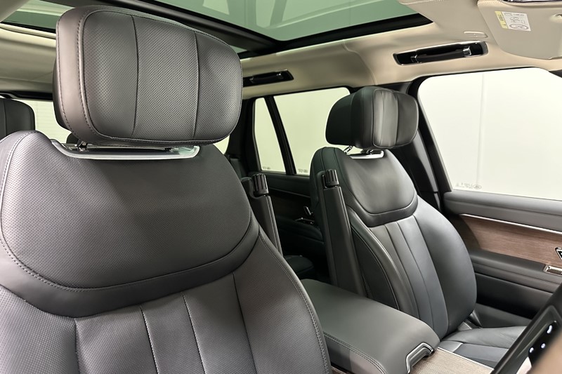 2024 (74) LAND ROVER RANGE ROVER 3.0 D350 Autobiography 4dr Auto 5315965