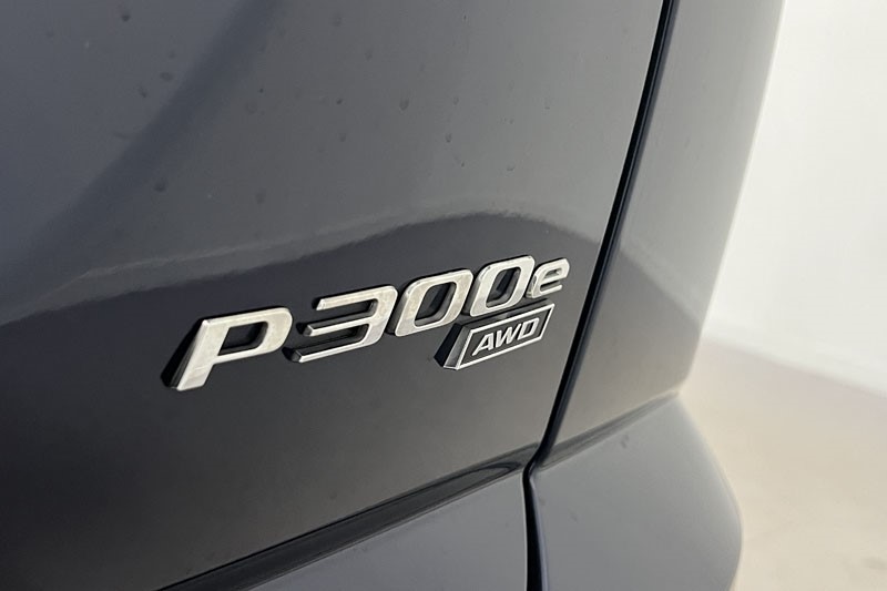 2023 (23) JAGUAR E-PACE 1.5 P300e R-Dynamic HSE 5dr Auto 5295984