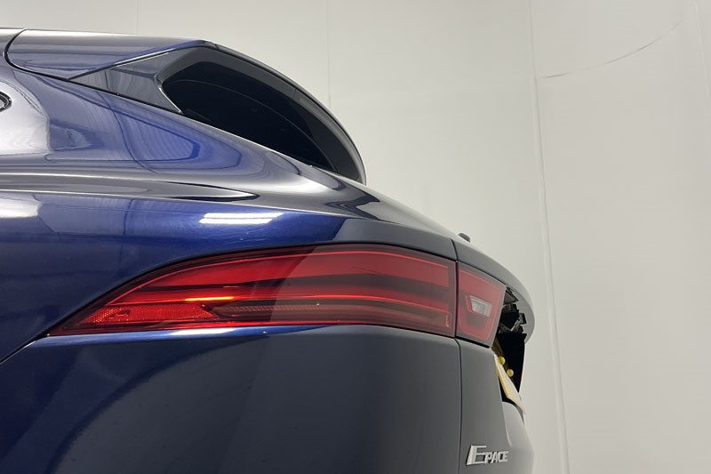 2023 (23) JAGUAR E-PACE 1.5 P300e R-Dynamic HSE 5dr Auto 5295982