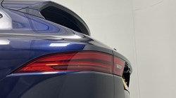 2023 (23) JAGUAR E-PACE 1.5 P300e R-Dynamic HSE 5dr Auto 5295982