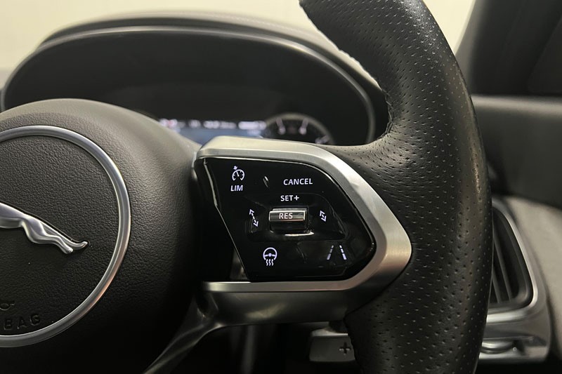 2023 (23) JAGUAR E-PACE 1.5 P300e R-Dynamic HSE 5dr Auto 5295961