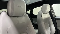 2023 (23) JAGUAR E-PACE 1.5 P300e R-Dynamic HSE 5dr Auto 5295958
