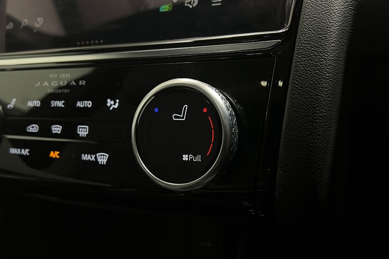 2023 (23) JAGUAR E-PACE 1.5 P300e R-Dynamic HSE 5dr Auto 5295966