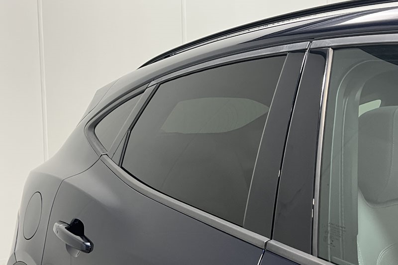 2023 (23) JAGUAR E-PACE 1.5 P300e R-Dynamic HSE 5dr Auto 5295985