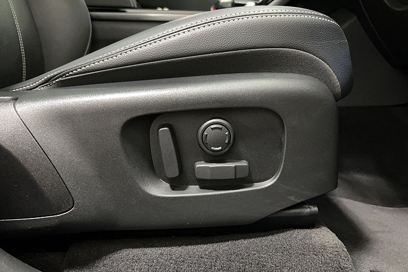 2022 (22) LAND ROVER RANGE ROVER VELAR 2.0 D200 Edition 5dr Auto 5314873