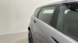 2022 (22) LAND ROVER RANGE ROVER EVOQUE 2.0 D200 R-Dynamic SE 5dr Auto 5350880