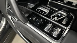 2023 (72) LAND ROVER RANGE ROVER 3.0 P460e SE 4dr Auto 5303545