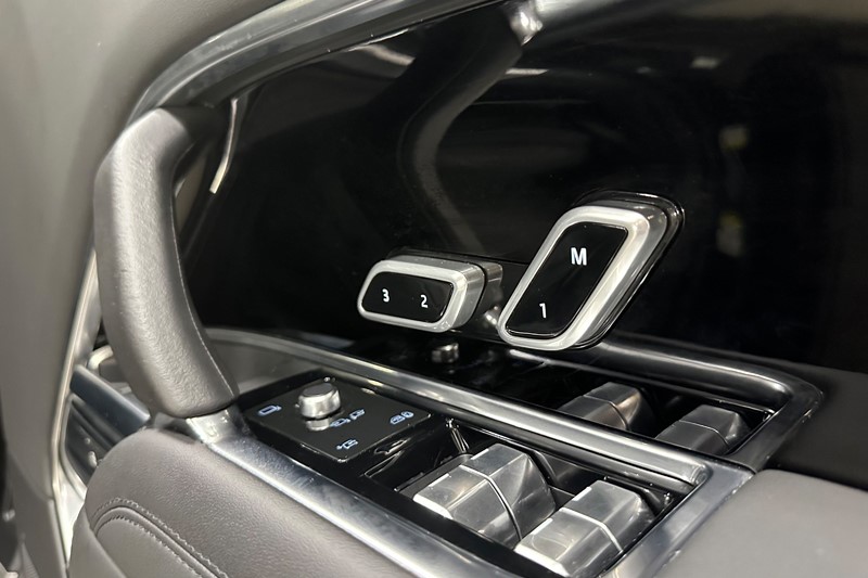 2023 (72) LAND ROVER RANGE ROVER 3.0 P460e SE 4dr Auto 5303546