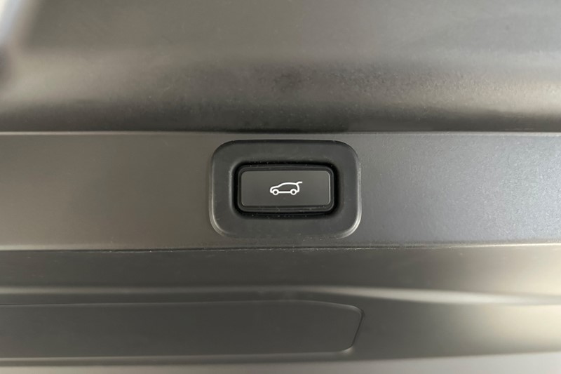 2023 (72) LAND ROVER RANGE ROVER 3.0 P460e SE 4dr Auto 5303582