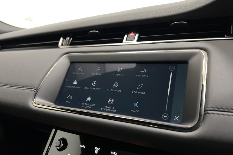 2022 (22) LAND ROVER RANGE ROVER EVOQUE 2.0 D200 R-Dynamic SE 5dr Auto 5326900