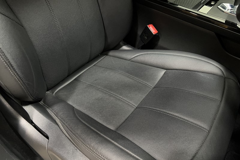 2022 (22) LAND ROVER RANGE ROVER EVOQUE 2.0 D200 R-Dynamic SE 5dr Auto 5326886