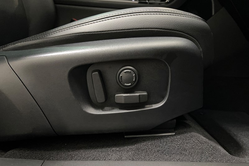 2022 (22) LAND ROVER RANGE ROVER EVOQUE 2.0 D200 R-Dynamic SE 5dr Auto 5326885