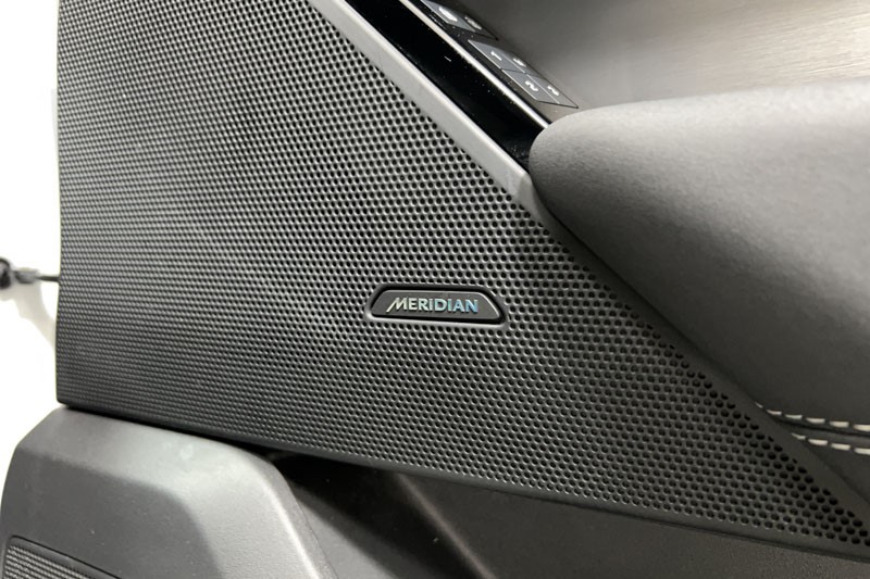 2023 (23) LAND ROVER RANGE ROVER VELAR 2.0 D200 R-Dynamic S 5dr Auto 5339887