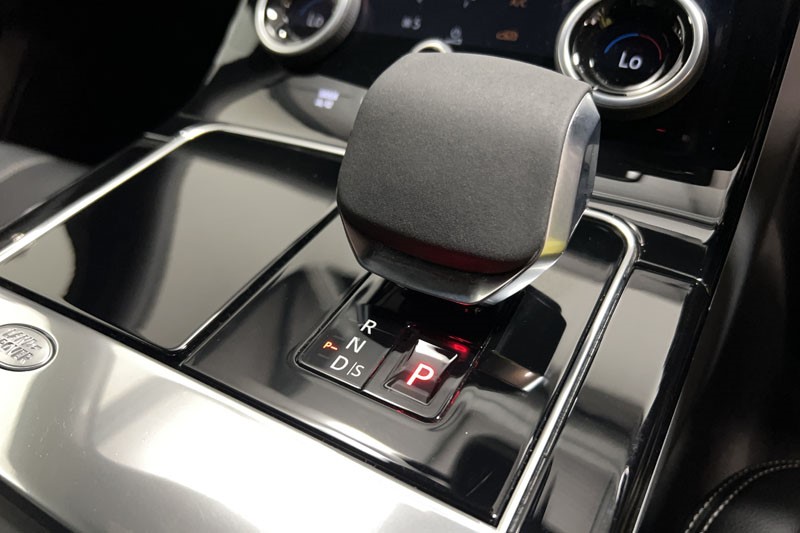 2023 (23) LAND ROVER RANGE ROVER VELAR 2.0 D200 R-Dynamic S 5dr Auto 5339897