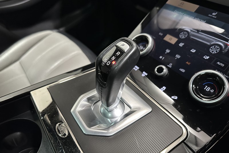 2021 (21) LAND ROVER RANGE ROVER EVOQUE 2.0 P250 R-Dynamic SE 5dr Auto 5303223