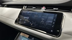 2021 (21) LAND ROVER RANGE ROVER EVOQUE 2.0 P250 R-Dynamic SE 5dr Auto 5303228