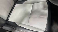 2021 (21) LAND ROVER RANGE ROVER EVOQUE 2.0 P250 R-Dynamic SE 5dr Auto 5303216