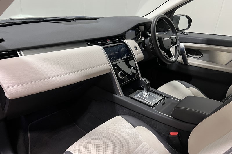 2022 (22) LAND ROVER DISCOVERY SPORT 2.0 D200 Urban Edition 5dr Auto [5 Seat] 5372526
