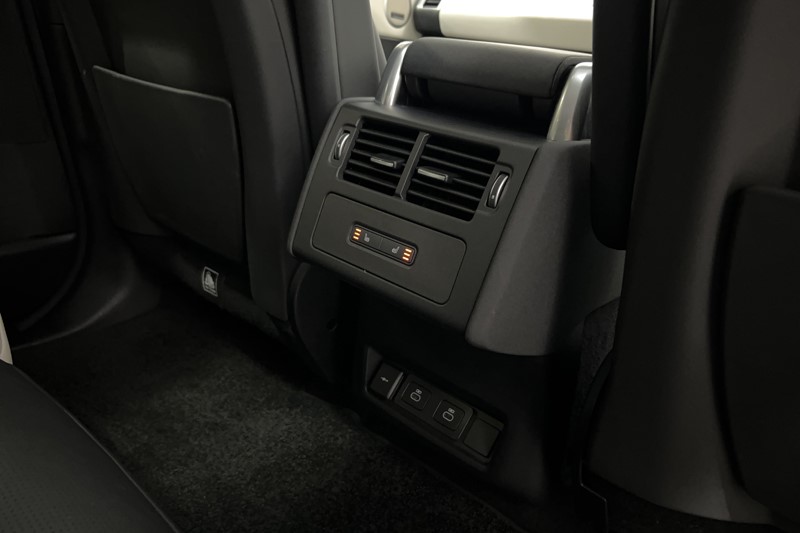 2024 (74) LAND ROVER DISCOVERY 3.0 D350 Dynamic HSE 5dr Auto 5339746