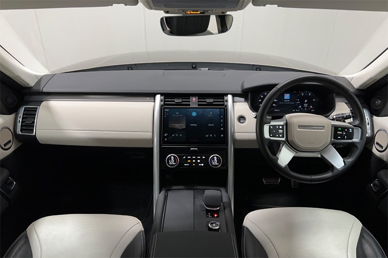 2024 (74) LAND ROVER DISCOVERY 3.0 D350 Dynamic HSE 5dr Auto 5339743