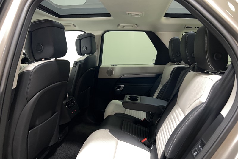 2024 (74) LAND ROVER DISCOVERY 3.0 D350 Dynamic HSE 5dr Auto 5339779