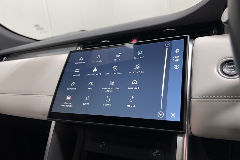 2024 (74) LAND ROVER DISCOVERY SPORT 2.0 D200 Dynamic HSE 5dr Auto [7 Seat] 5339127