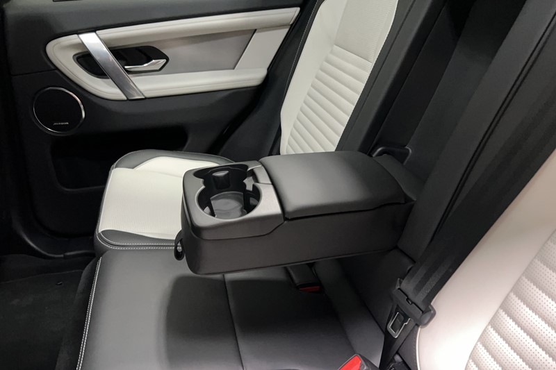 2024 (74) LAND ROVER DISCOVERY SPORT 2.0 D200 Dynamic HSE 5dr Auto [7 Seat] 5339138