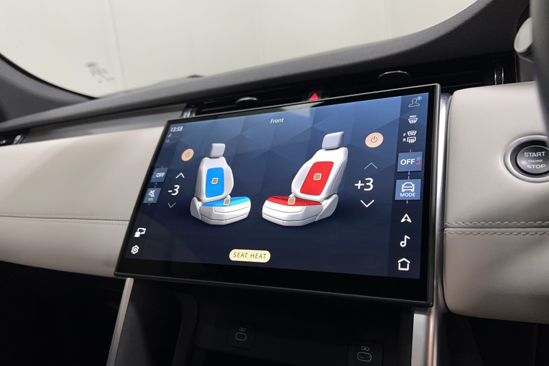 2024 (74) LAND ROVER DISCOVERY SPORT 2.0 D200 Dynamic HSE 5dr Auto [7 Seat] 5339129