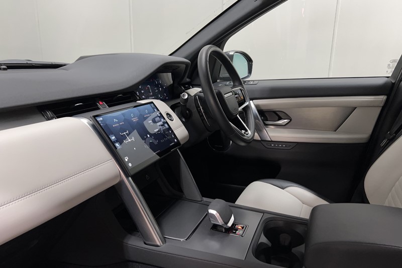 2024 (74) LAND ROVER DISCOVERY SPORT 2.0 D200 Dynamic HSE 5dr Auto [7 Seat] 5339133