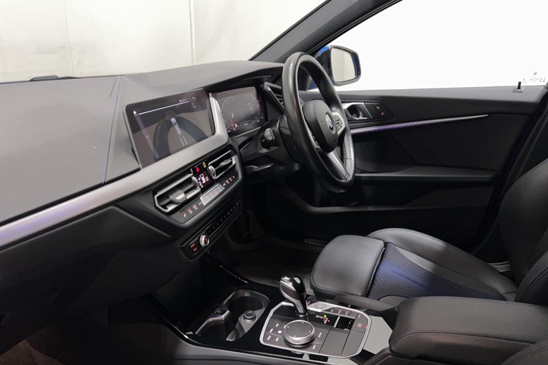 2023 (73) BMW 1 SERIES 118i [136] M Sport 5dr Step Auto [LCP] 5475096