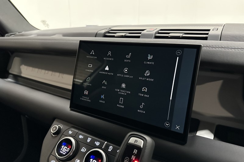 2024 (74) LAND ROVER COMMERCIAL DEFENDER 3.0 D250 Hard Top S Auto 5331847