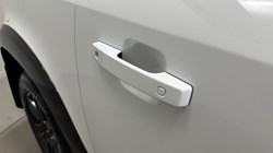 2024 (74) LAND ROVER COMMERCIAL DEFENDER 3.0 D250 Hard Top S Auto 5331859