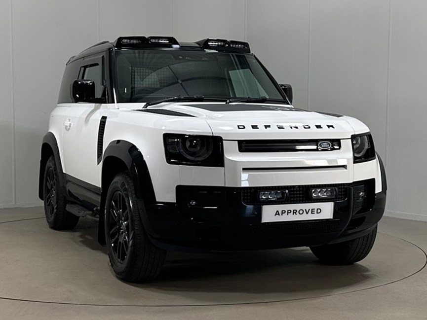 2024 (74) LAND ROVER COMMERCIAL DEFENDER 3.0 D250 Hard Top S Auto