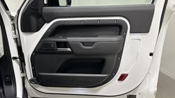 2024 (74) LAND ROVER COMMERCIAL DEFENDER 3.0 D250 Hard Top S Auto 5331823