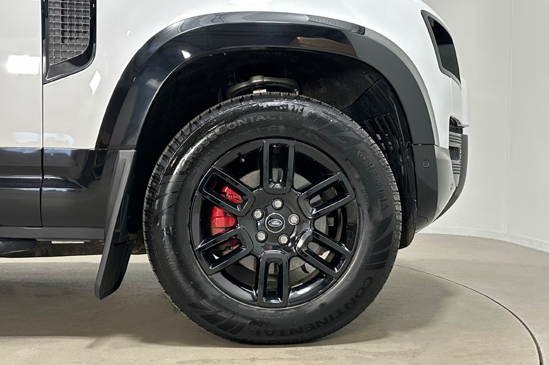 2024 (74) LAND ROVER COMMERCIAL DEFENDER 3.0 D250 Hard Top S Auto 5331819