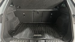 2024 (24) LAND ROVER RANGE ROVER EVOQUE 2.0 D200 Dynamic HSE 5dr Auto 5318068