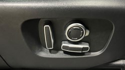 2024 (24) LAND ROVER RANGE ROVER EVOQUE 2.0 D200 Dynamic HSE 5dr Auto 5318046