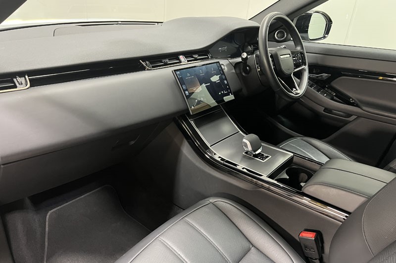 2024 (24) LAND ROVER RANGE ROVER EVOQUE 2.0 D200 Dynamic HSE 5dr Auto 5318063