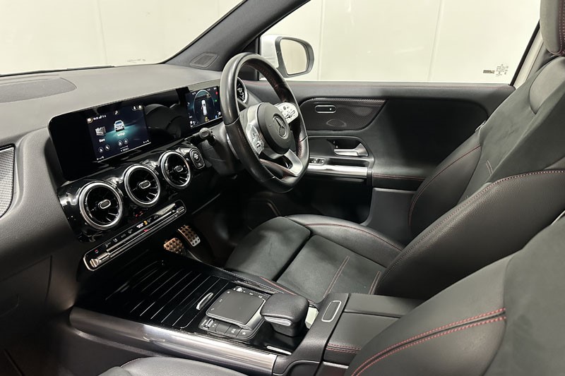 2021 (21) MERCEDES-BENZ GLA 200d AMG Line 5dr Auto 5334497