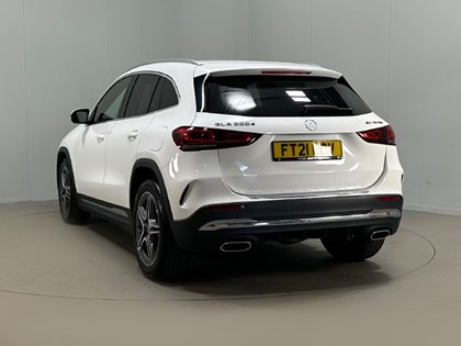 2021 (21) MERCEDES-BENZ GLA 200d AMG Line 5dr Auto