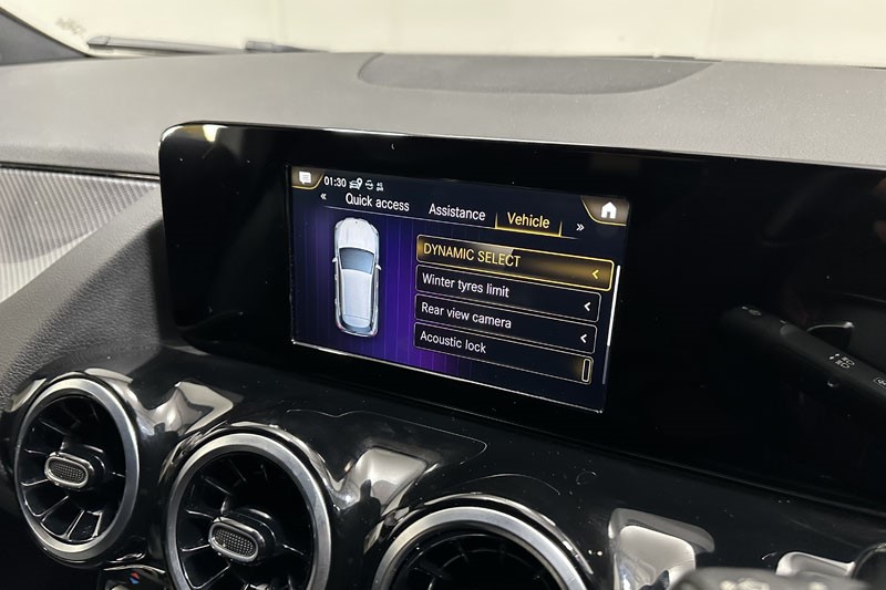 2021 (21) MERCEDES-BENZ GLA 200d AMG Line 5dr Auto 5334495